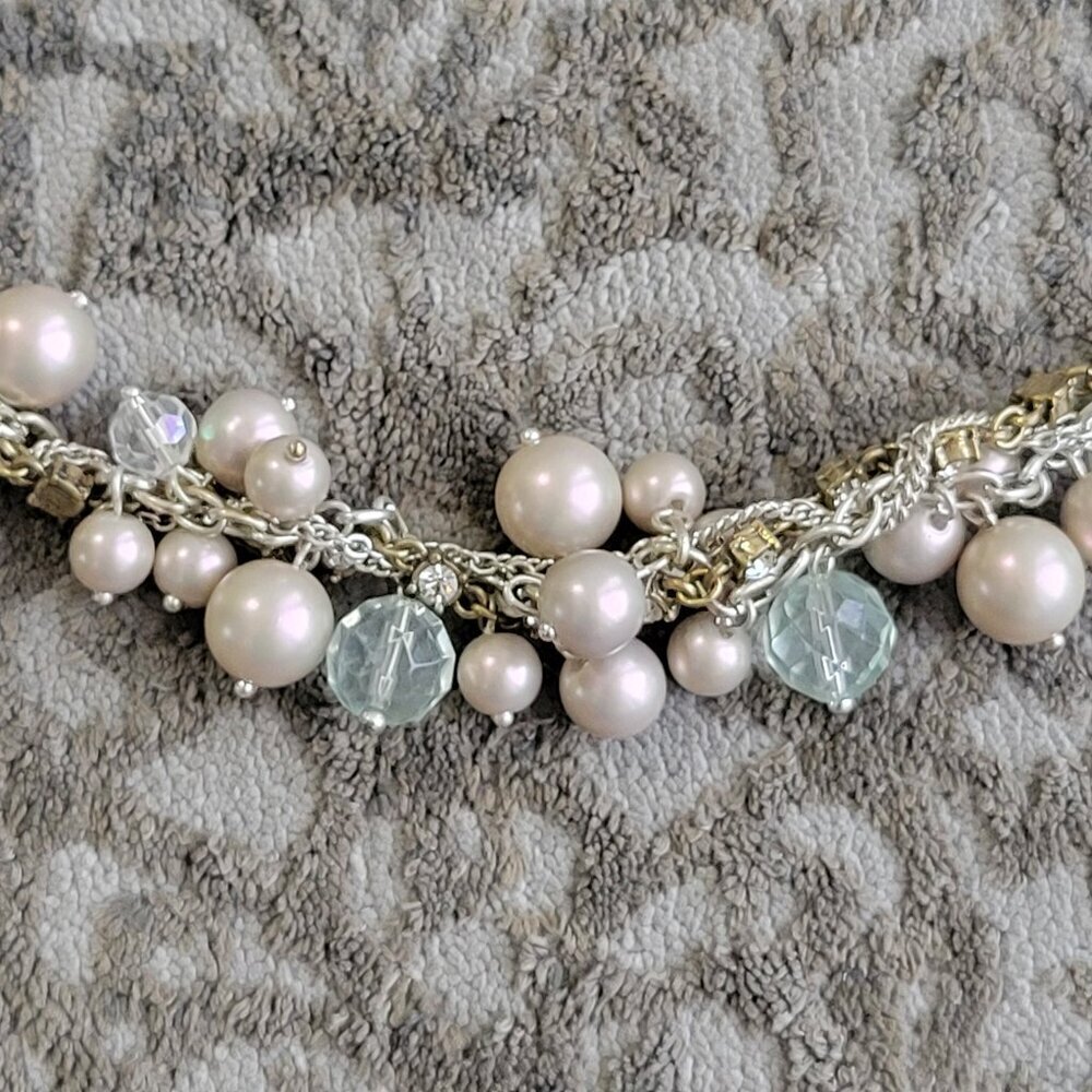 Carolee Beaded Necklace with Irridescent, Pearl and Rhinestone Beads - Picture 3 of 6